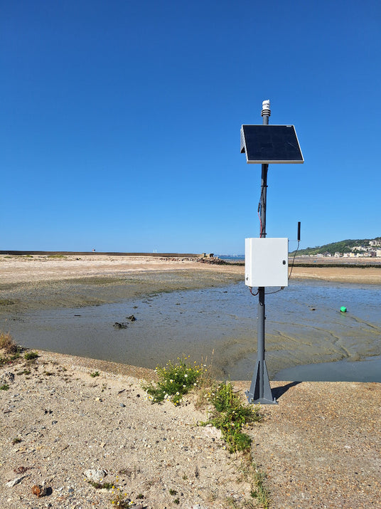 Station meteo en front de mer