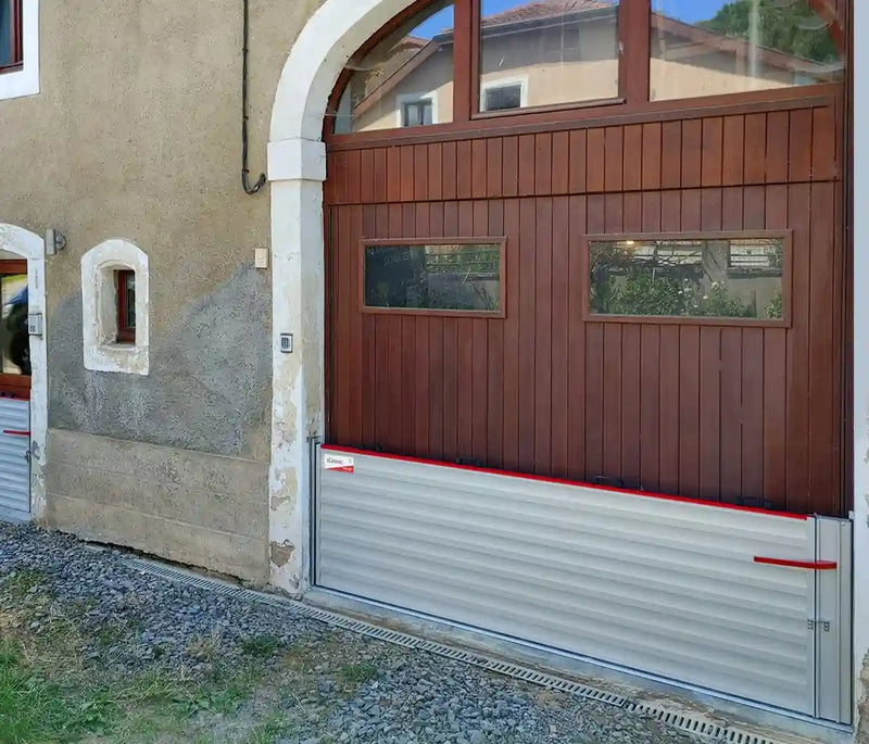Un batardeau pour la porte de garage