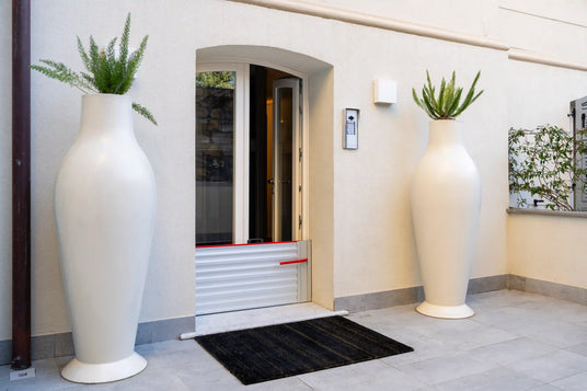 Un batardeau pour la porte d'entrée d'une maison