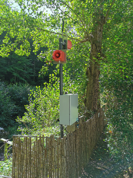 S.A.L avec deux sirènes